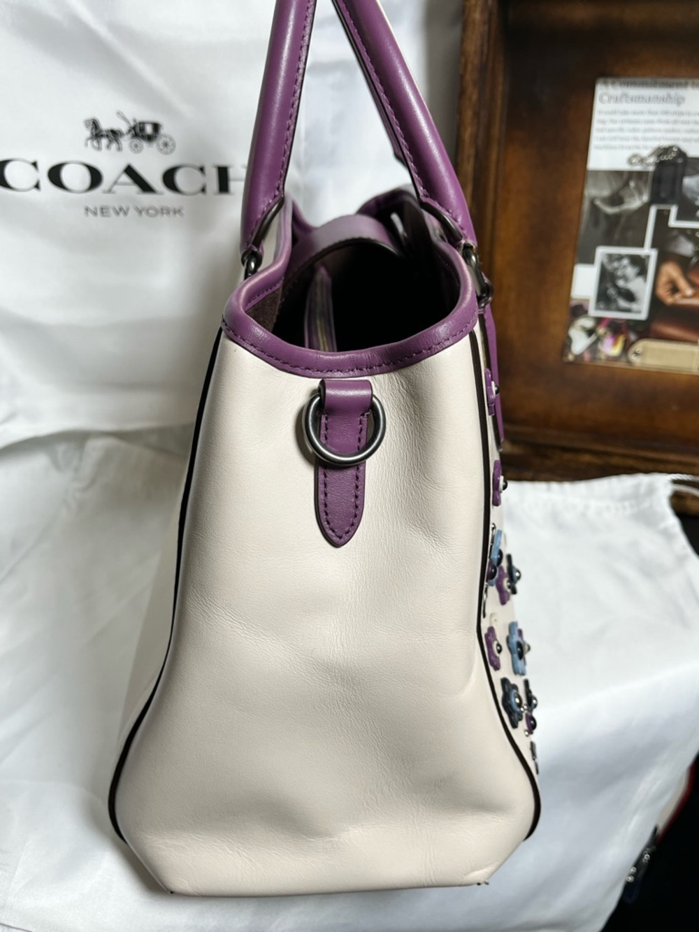 *** SOLD under Unlisted *** Coach Margot Floral Tote w/ Wallet - Picture 5 of 13